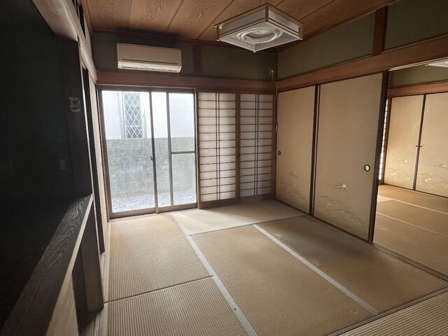 5DK Detached House for Sale in Showa-machi, Kochi City - Thumbnail 4