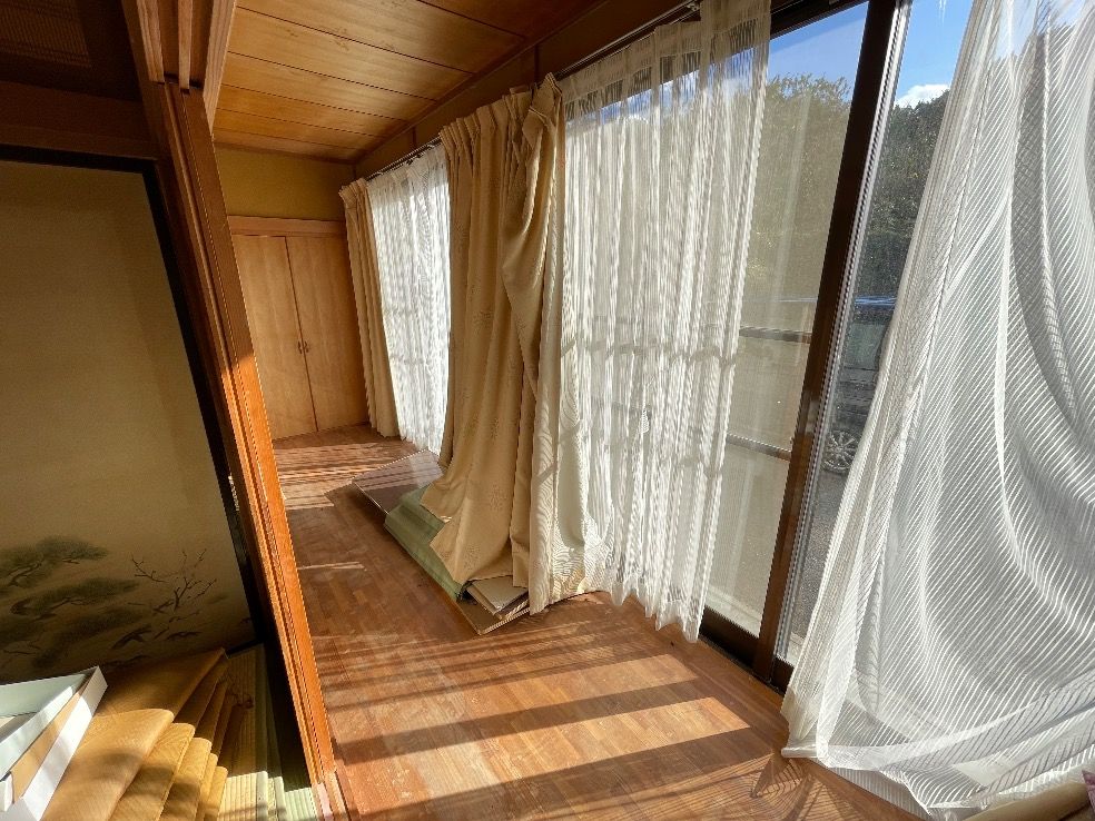 100万円 Spacious 5DK House with Land in Tamura, Fukushima - Image 1