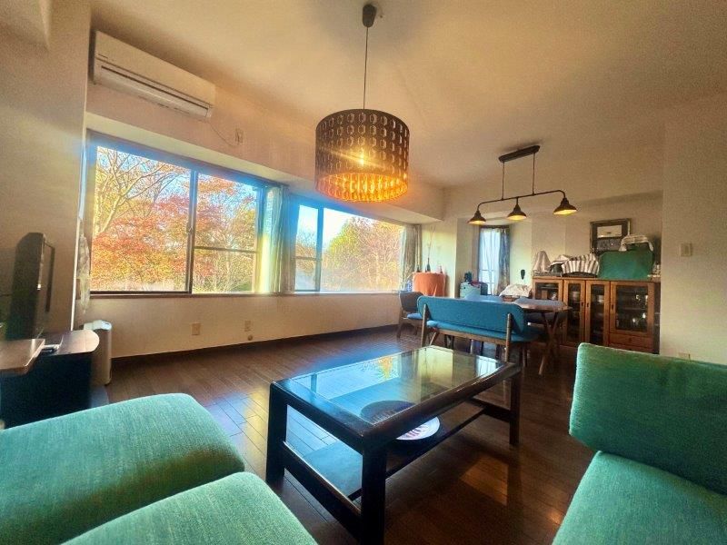 2LDK Resort Condo in Yamanakako with Mountain Views & Hot Spring - Thumbnail 4