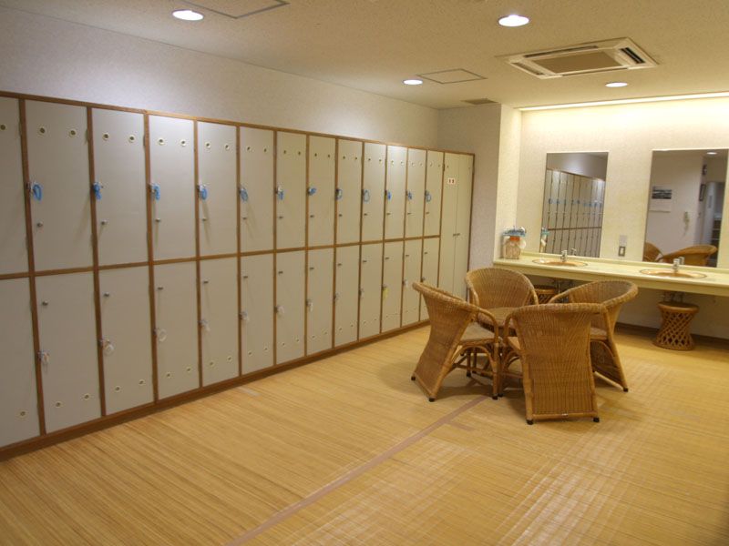 2LDK Resort Condo in Atami with Hot Spring & Pool - 9.8M Yen - Thumbnail 4