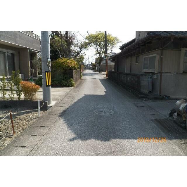 Residential Land for Sale in Nankoku, Kochi - South-Facing Corner Plot - Thumbnail 3