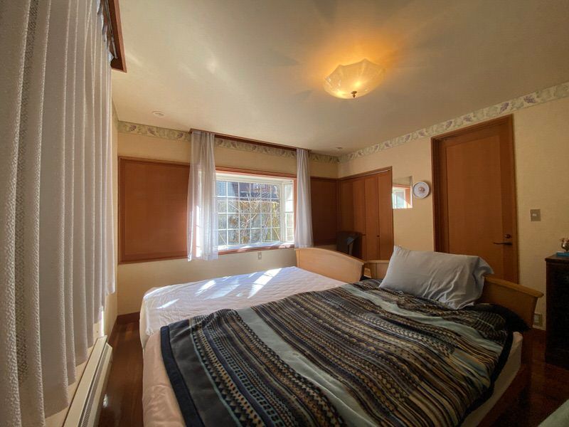 Mountain Home with Asama Views in Karuizawa - Thumbnail 4