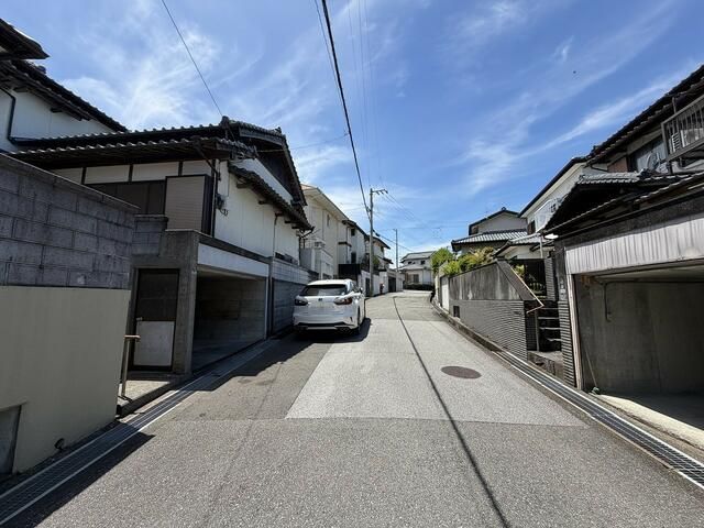 5DK Detached House for Sale in Kochi City, Kochi Prefecture - Thumbnail 4