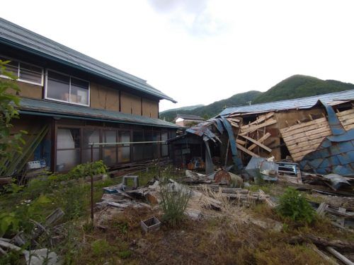 100-Yen 100-Year-Old Nagano Kominka with Goemon Bath - Thumbnail 3