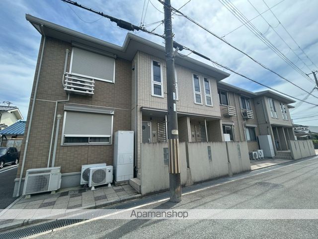 3LDK Apartment for Rent in Himeji, Hyogo - 69.47m² - Thumbnail 2