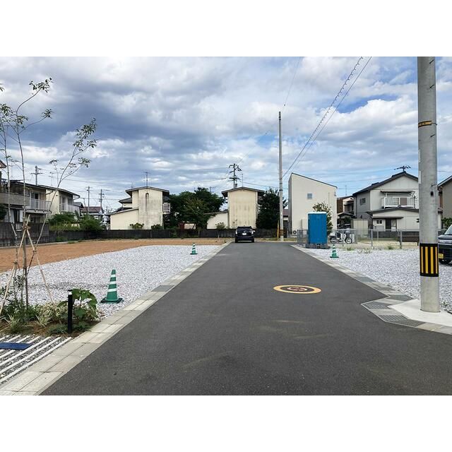 New 4LDK House for Sale in Kochi City, Kochi Prefecture - Thumbnail 2
