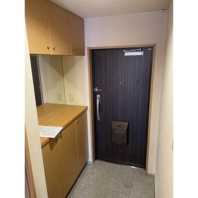 2SLDK Apartment for Sale in Kochi City, Kochi Prefecture - Thumbnail 3