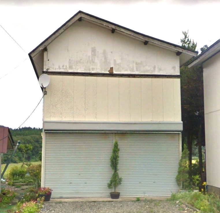 Spacious Akita Property with Shop & Warehouse for 1 Million Yen - Thumbnail 3