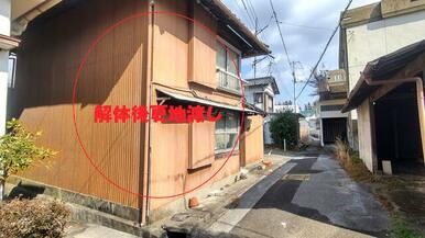 Residential Land for Sale in Ino Town, Kochi - 389.22 sqm - Thumbnail 4