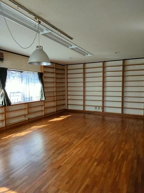 5K Detached House for Sale in Kochi City, 2-min Walk to Higashi-Shinki Station - Thumbnail 4