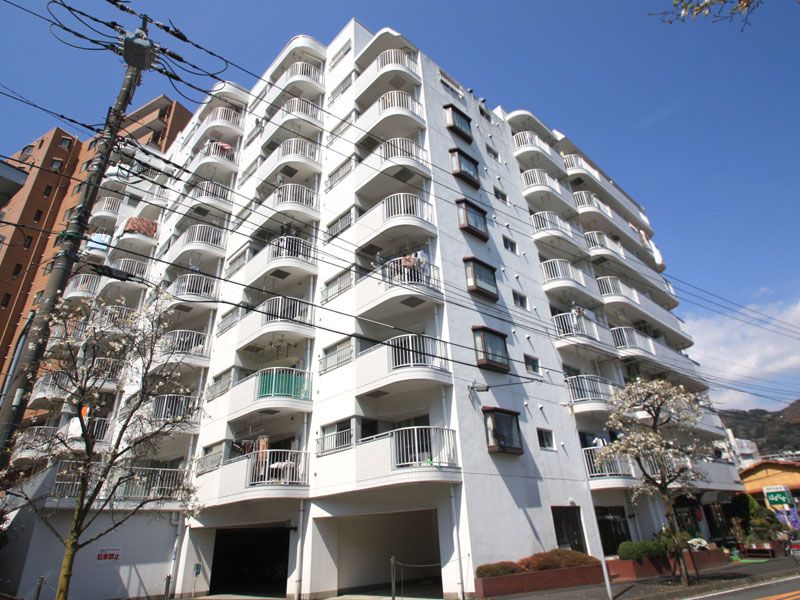 Excellent Plaza Yugawara 2LDK 60.9m² Apartment for Sale in Kanagawa - Thumbnail 2
