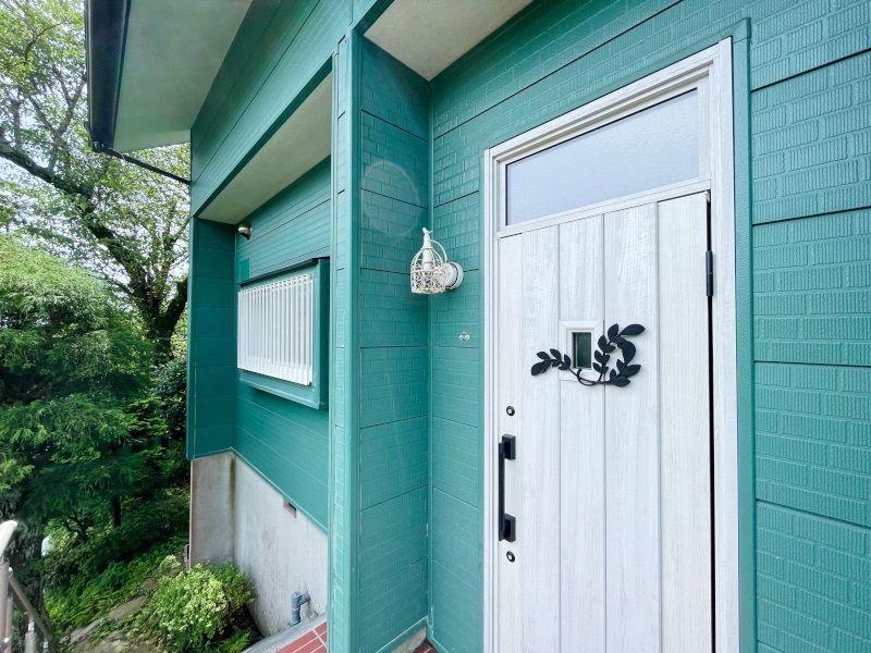 Renovated 3LDK Villa with Hot Spring in Atami's Angel Forest Resort - Thumbnail 3