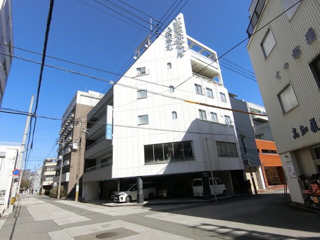 7-Story Hotel for Sale in Harimaya-cho, Kochi City - Thumbnail 2