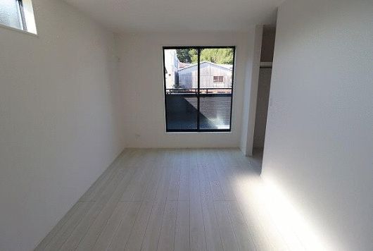 New 3LDK House for Sale in Kochi City, Takami-cho - Thumbnail 4