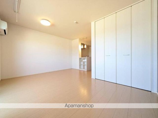 1R Apartment for Rent in Himeji Near Sanyo Aboshi Station - Thumbnail 4