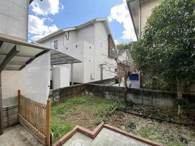 4LDK Detached House Near Engyojiguchi Station in Kochi City - Thumbnail 2