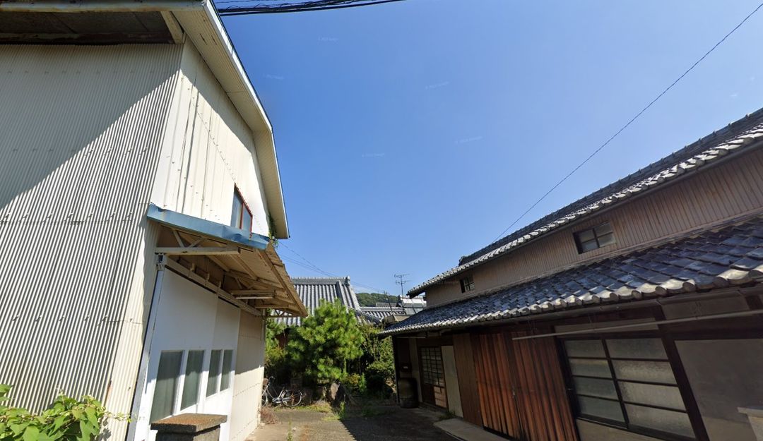 900sqm Wakayama Kominka with Warehouses & Farmland for 1M Yen - Thumbnail 4