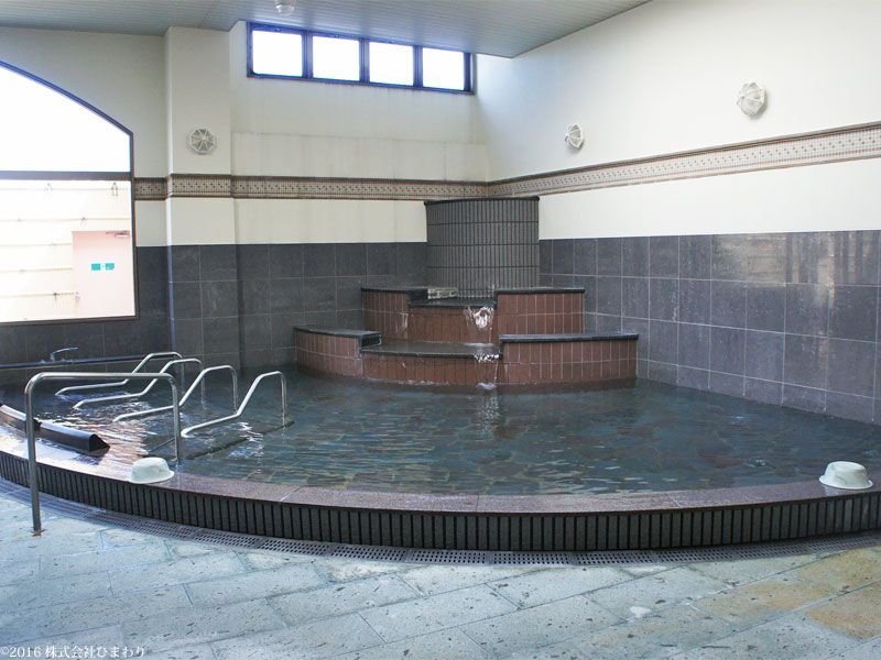 Zagran Izu Kogen Resort Condo with Hot Spring & Pools - Thumbnail 4