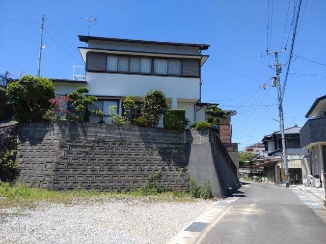 5DK Detached House in Nagayama-cho, Kochi City - Thumbnail 3