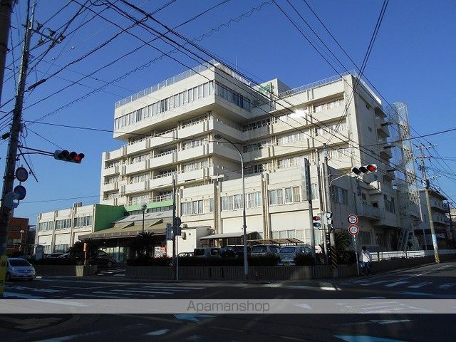 1LDK Apartment for Rent Near Aratahachiman Station, Kagoshima City - Thumbnail 2