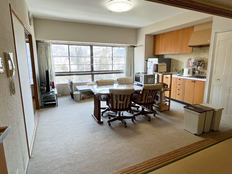 Famille Villa 2 Echigo Yuzawa 2LDK Resort Condo for Sale - Thumbnail 4