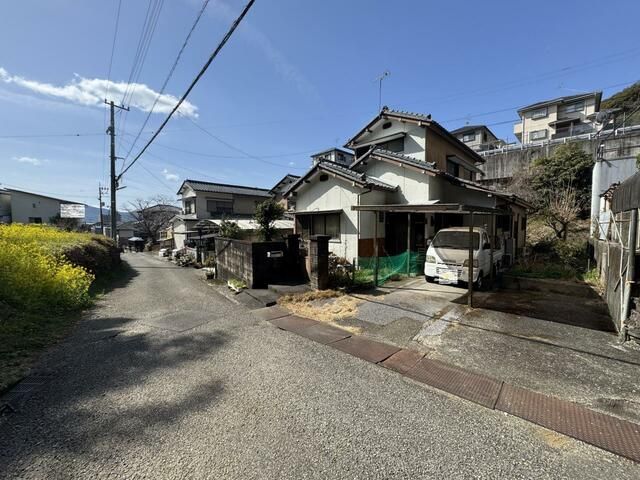 5DK Detached House for Sale in Kochi City, Fukui-cho - Thumbnail 2