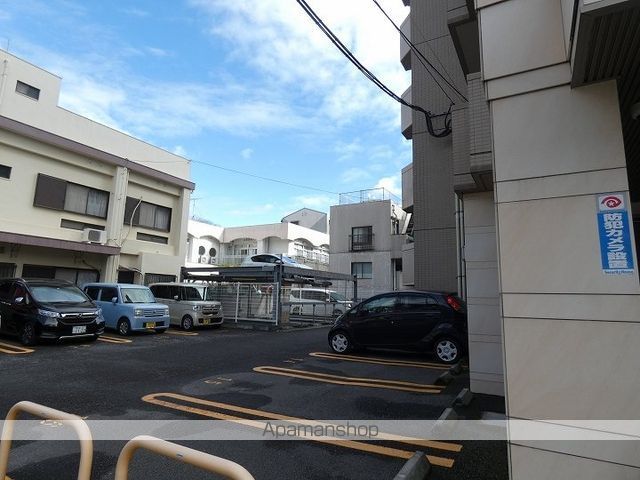 2DK Apartment for Rent Near Kagoshima-Chuo Station, 42.85 sqm - Thumbnail 3