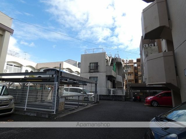 2DK Apartment for Rent Near Kagoshima-Chuo Station, 42.85 sqm - Thumbnail 2