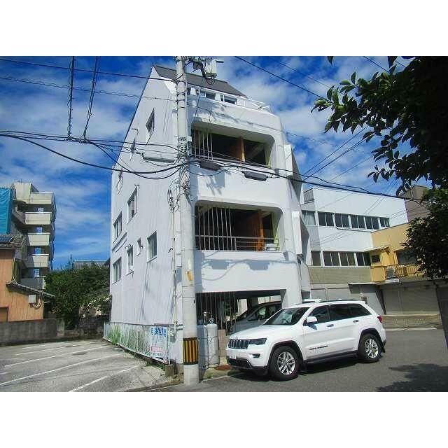 Tenjin Heights – 4-Story RC Building for Sale in Kochi City - Thumbnail 3