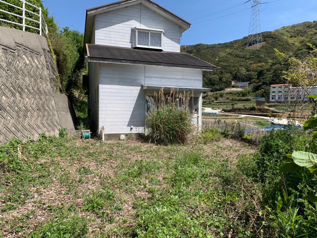 100 Yen House Near Shirahama Ocean Park in Wakayama - Thumbnail 4