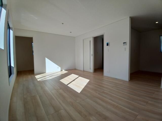 Newly Built 3LDK House for Sale Near Asahi Station in Kochi - Thumbnail 4