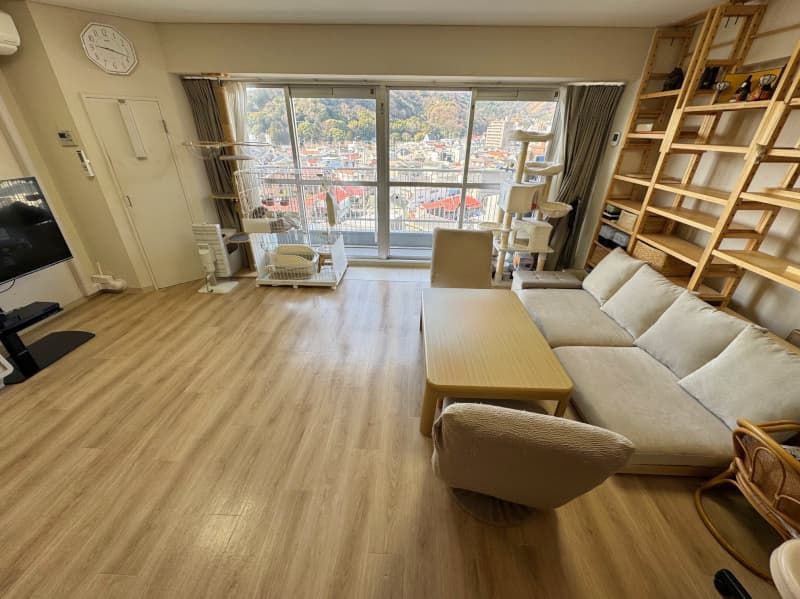 Yugawara Royal Heights 2LDK Condo with Onsen & Bay Views - Thumbnail 4