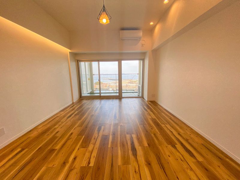 Palace Atami 1R Condo with Balcony & Hot Spring Bath - Thumbnail 4