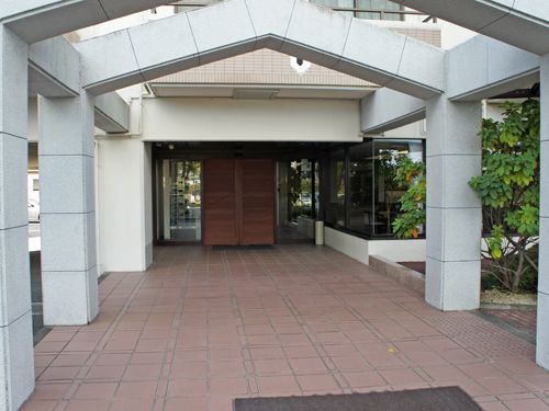 2LDK Apartment for Sale in Gotemba, Shizuoka - 77m² - Thumbnail 2