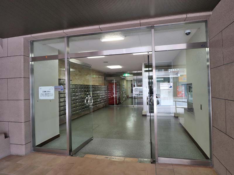 Sakimicho Heights 1K Condo with Onsen in Atami - Thumbnail 4