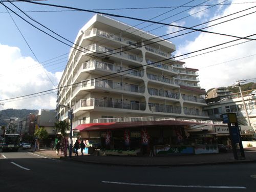 Sakimicho Heights 1K Condo with Onsen in Atami - Thumbnail 2