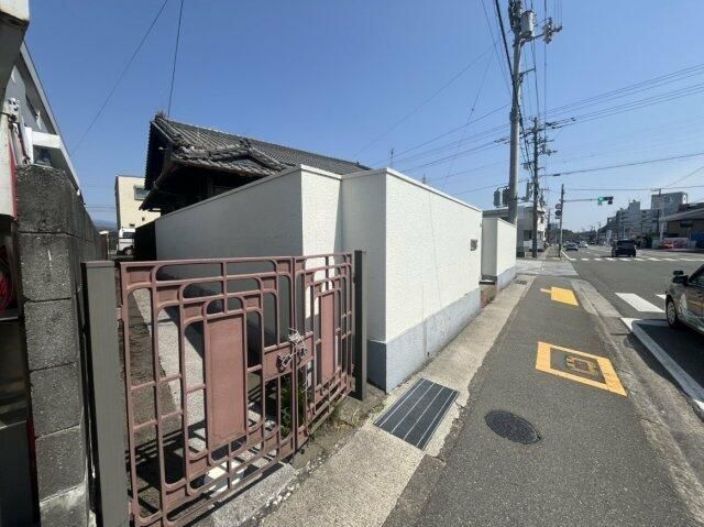 3DK House for Sale in Kochi City Near Kitaure Station - Thumbnail 2