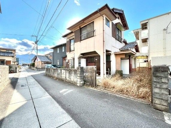 Rental 4DK House in Omachi, Saijo City, Ehime - Thumbnail 2