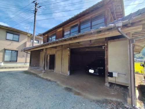 Traditional 6LDK House for Sale in Nagomi, Kumamoto - Thumbnail 2