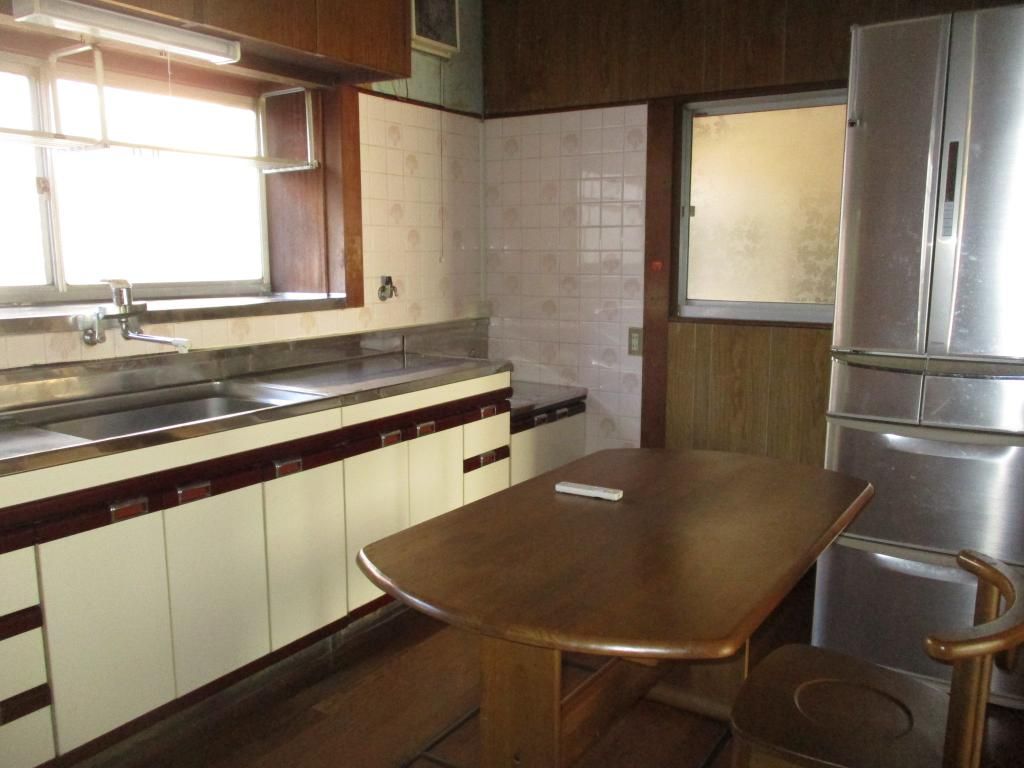 5DK House for Sale in Kasaoka, Okayama - Akiya Bank Listing - Thumbnail 2