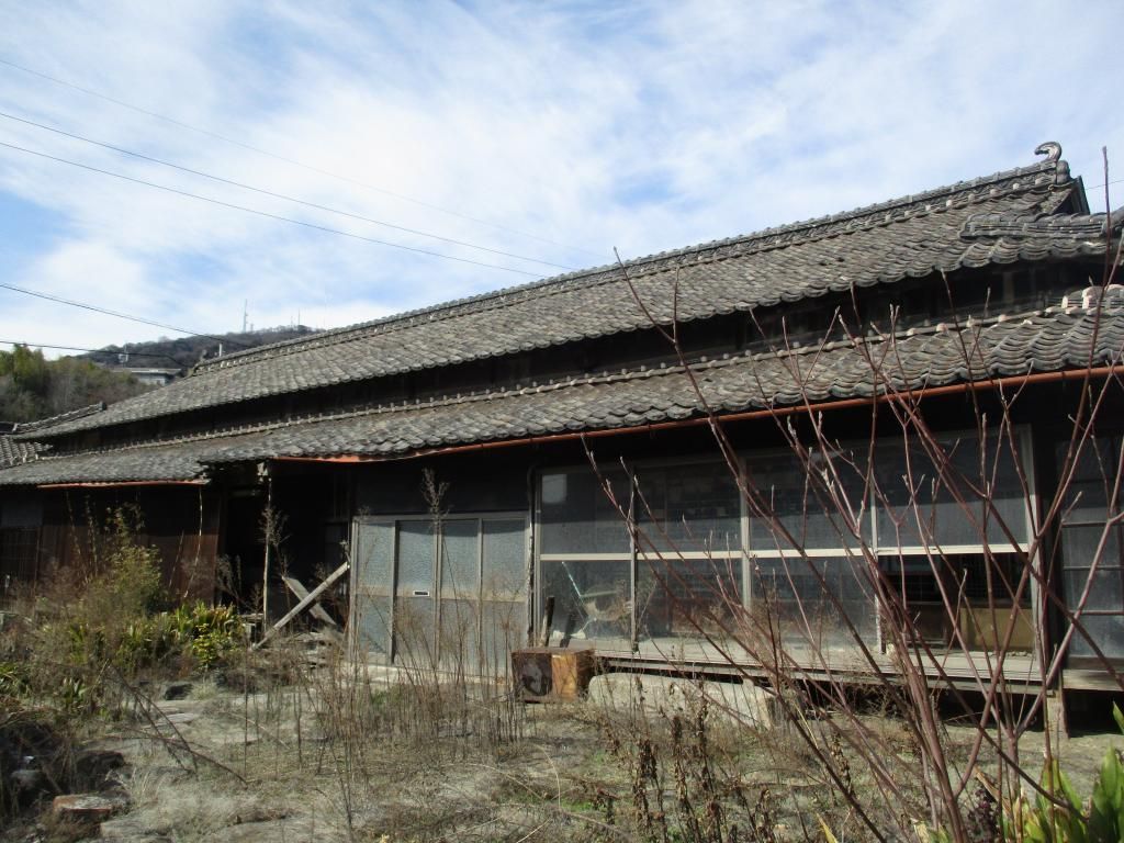 Traditional 8DK House on 757m² Land in Kasaoka, Okayama Akiya Bank - Thumbnail 3