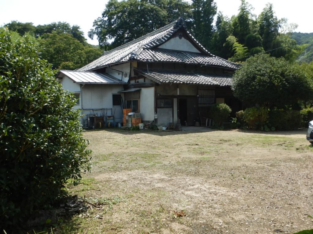 7DK Traditional-Style House with Garden in Iyo City, Ehime - Thumbnail 3