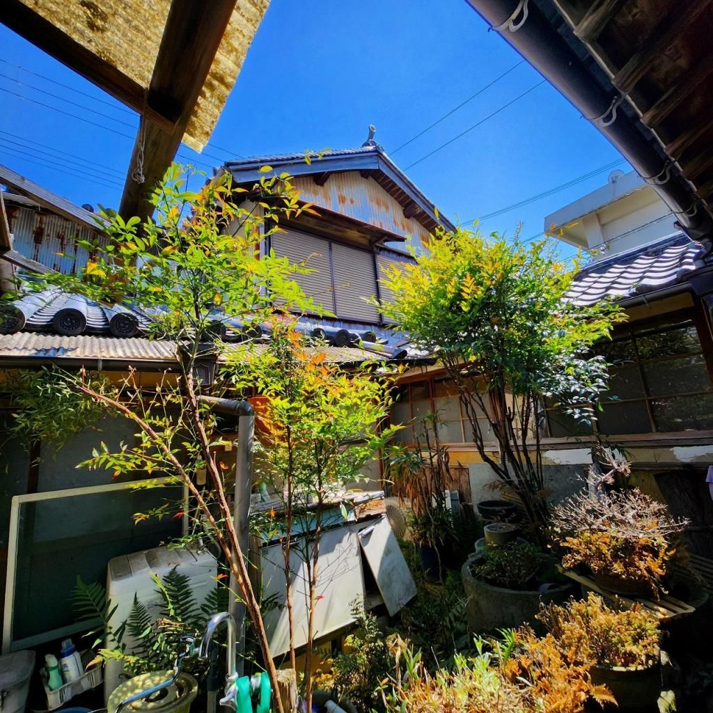 116-Year-Old 9LDK House on Awaji Island with 358sqm Land - Thumbnail 2