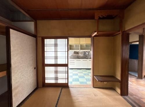 1968 3DK Detached House on 306 sqm Land in Kofu, Yamanashi - Thumbnail 4