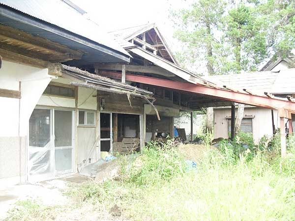 Traditional Farmhouse for Renovation in Oshu, Iwate - Thumbnail 2