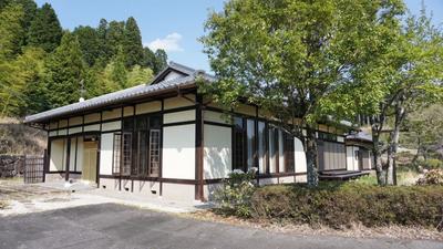 Spacious 5LDK Home with Mountain Views in Yaotsu Town — Image 1, Yaotsu, Gifu
