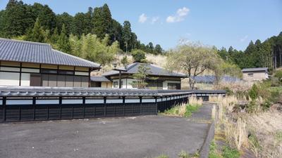 Spacious 5LDK Home with Mountain Views in Yaotsu Town — Image 2, Yaotsu, Gifu