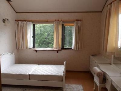 5LDK Home with Imported Tile & Stained Glass in Nikko, Tochigi — Image 22, Nikko, Tochigi