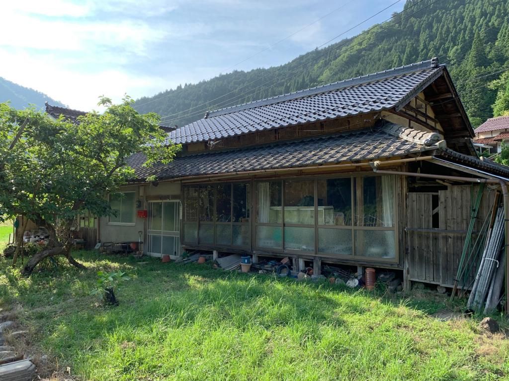 5DK Kominka for Self-Renovation in Nishiawakura Village, Okayama - Thumbnail 2