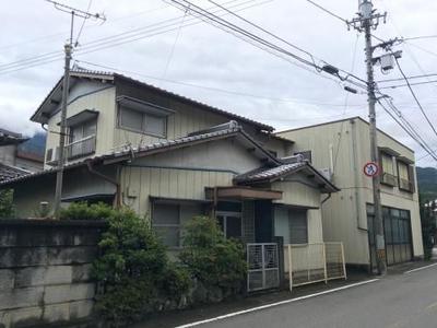 7DK Family House for Sale in Mima City, Tokushima — Image 1, Mima, Tokushima